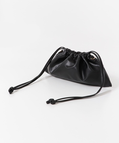 RODE SKO（ロデスコ）の「リバーシブルキンチャクバッグ（ハンドバッグ・レディース・ブラック/ブラウン/アイボリー・ONE）」の22枚目の写真