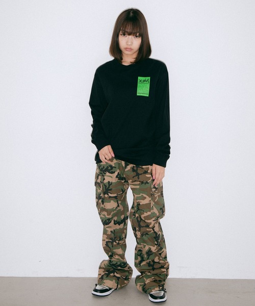 X-girl(エックスガール)の「WORDS FACE L/S TEE(Tシャツ/カットソー・レディース・ホワイト/ライトブルー/ブラック/ブラウン・SMALL/MEDIUM/LARGE/X-LARGE)」の19枚目の写真