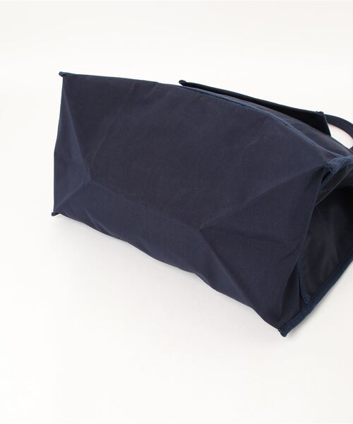 BEAMS DESIGN(ビームス デザイン)の「BEAMS DESIGN(ビームス デザイン) INSIDE OUT トートバッグ(L)(トートバッグ・メンズ・ブラック/ネイビー/グリーン/ブラウン/ブルー/オレンジ・FREE)」の16枚目の写真