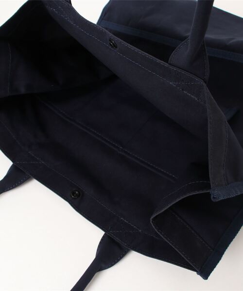 BEAMS DESIGN(ビームス デザイン)の「BEAMS DESIGN(ビームス デザイン) INSIDE OUT トートバッグ(L)(トートバッグ・メンズ・ブラック/ネイビー/グリーン/ブラウン/ブルー/オレンジ・FREE)」の17枚目の写真