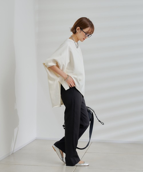DouDou(ドゥドゥ)の「【WEB限定】ポンチョプルオーバー(Tシャツ/カットソー・レディース・ブラック/オフホワイト/キャメル・FREE)」の11枚目の写真