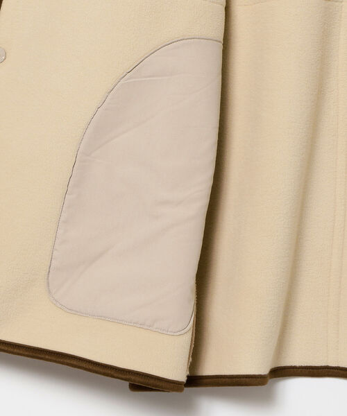 Ray BEAMS（レイビームス）の「Ray BEAMS / ボア パイピング ノーカラー ブルゾン（ノーカラージャケット・レディース・ベージュ/オフホワイト・1/0）」の19枚目の写真