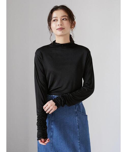 Sugar spoon（シュガースプーン）の「・SUGAR SPOON ソデシャーリングハイネック＊（Tシャツ/カットソー・レディース・ブラック/ベージュ/イエロー/アイボリー・FREE）」の6枚目の写真