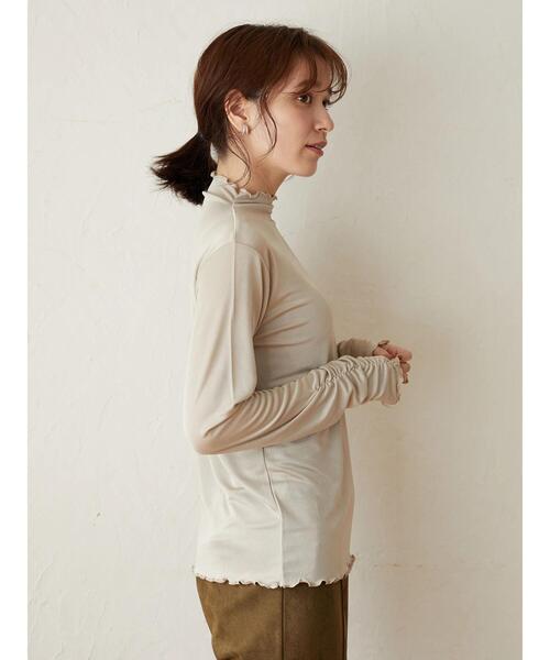 Sugar spoon（シュガースプーン）の「・SUGAR SPOON ソデシャーリングハイネック＊（Tシャツ/カットソー・レディース・ブラック/ベージュ/イエロー/アイボリー・FREE）」の9枚目の写真