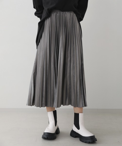 Bou Jeloud（ブージュルード）の「起毛プリーツロングスカート（スカート・レディース・グレー/オフホワイト/キャメル・38）」の13枚目の写真