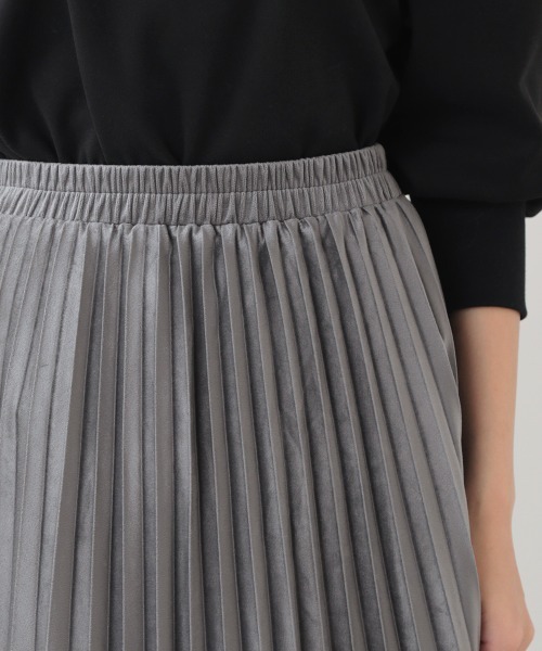 Bou Jeloud（ブージュルード）の「起毛プリーツロングスカート（スカート・レディース・グレー/オフホワイト/キャメル・38）」の7枚目の写真