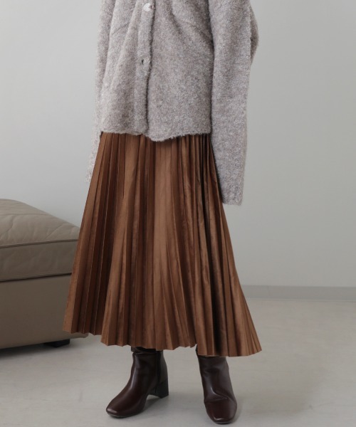 Bou Jeloud（ブージュルード）の「起毛プリーツロングスカート（スカート・レディース・グレー/オフホワイト/キャメル・38）」の6枚目の写真