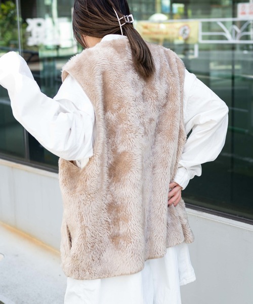 WEGO(ウィゴー)の「WEGO/フェイクファーBIGベスト(ベスト・メンズ・ブラウン/グレー/カーキ・FREE)」の19枚目の写真