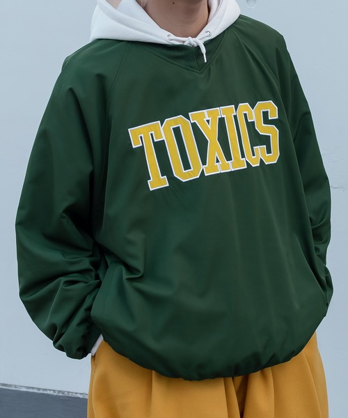 kutir(クティール)の「TOXICSカレッジプルオーバー(パーカー・メンズ・ブラック/イエロー/グリーン・MEDIUM/LARGE)」の5枚目の写真
