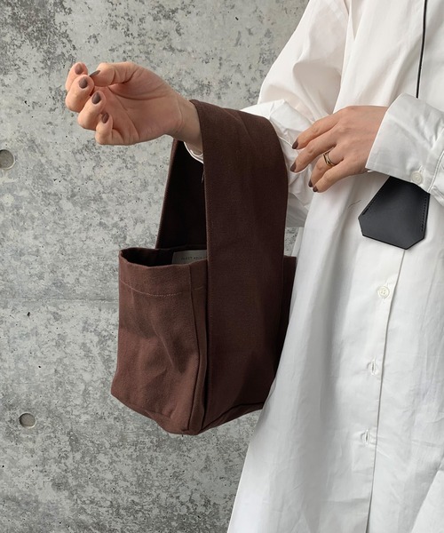 select MOCA by son（セレクトモカバイソン）の「スクエアワンハンドルバッグ（トートバッグ・レディース・ホワイト/ブラック/ネイビー/ブラウン/グレー・FREE）」の17枚目の写真