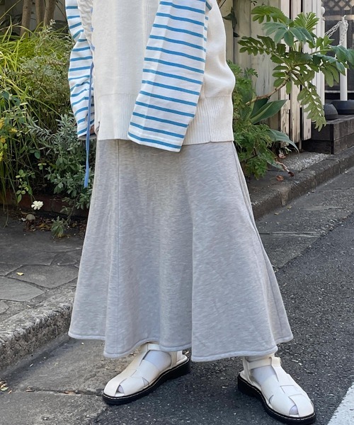 w closet（ダブルクローゼット）の「スウェットマーメイドスカート（スカート・レディース・トップグレー/アイボリー/ライトグリーン/ブラック・FREE）」の19枚目の写真