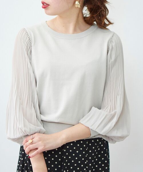 le.coeur blanc（ルクールブラン）の「シフォンプリーツニット（ニット/セーター・レディース・グレイッシュベージュ/ブルー/ブラック・38）」の11枚目の写真