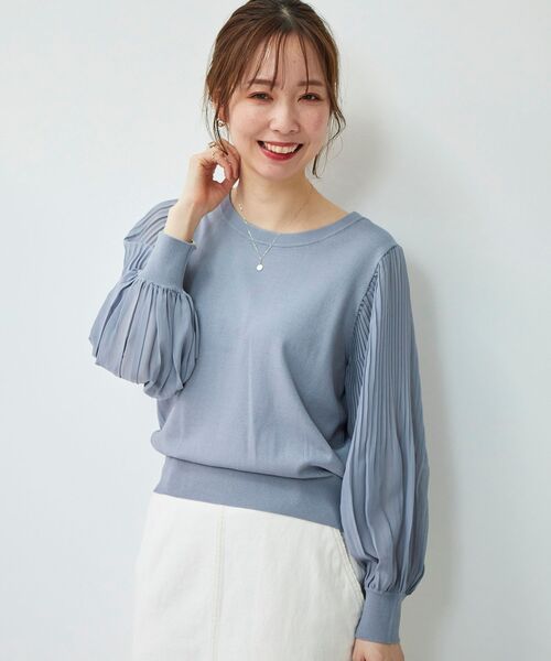 le.coeur blanc（ルクールブラン）の「シフォンプリーツニット（ニット/セーター・レディース・グレイッシュベージュ/ブルー/ブラック・38）」の17枚目の写真