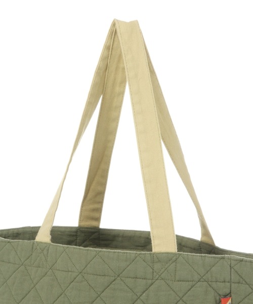 niko and...（ニコアンド）の「[CITY CREEK]キルトトートバッグ（トートバッグ・レディース・ブラック/カーキ・0）」の6枚目の写真
