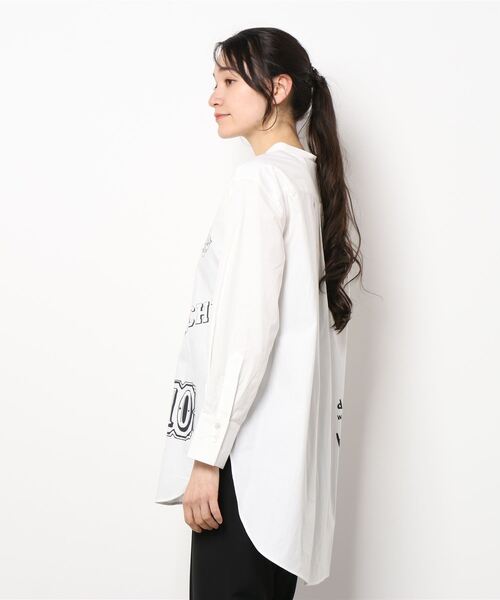 JUGLANS(ユグランス)の「☆ 【CHIGNON】10annivプリントシャツ 1621-055,1621-056(シャツ/ブラウス・レディース・ホワイト/ブルー・FREE)」の3枚目の写真