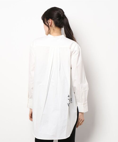 JUGLANS(ユグランス)の「☆ 【CHIGNON】10annivプリントシャツ 1621-055,1621-056(シャツ/ブラウス・レディース・ホワイト/ブルー・FREE)」の4枚目の写真