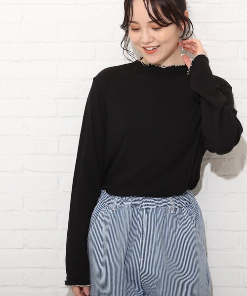 Cutie Blonde（キューティーブロンド）の「◆【S-L】チョビハイネックメロウインナープルオーバー（Tシャツ/カットソー・レディース・オフホワイト/ブラック/グリーン・01/02/03）」の3枚目の写真