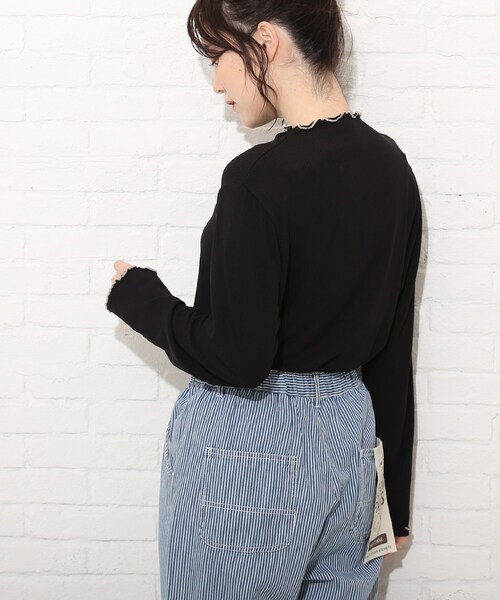 Cutie Blonde（キューティーブロンド）の「◆【S-L】チョビハイネックメロウインナープルオーバー（Tシャツ/カットソー・レディース・オフホワイト/ブラック/グリーン・01/02/03）」の14枚目の写真