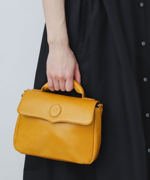 SENSE OF PLACE by URBAN RESEARCH（センスオブプレイスバイアーバンリサーチ）の「フラップロゴショルダーバッグ（ショルダーバッグ・レディース・ベージュ/ブラック/ブラウン/イエロー・ONE）」の5枚目の写真