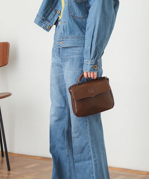 SENSE OF PLACE by URBAN RESEARCH（センスオブプレイスバイアーバンリサーチ）の「フラップロゴショルダーバッグ（ショルダーバッグ・レディース・ベージュ/ブラック/ブラウン/イエロー・ONE）」の10枚目の写真