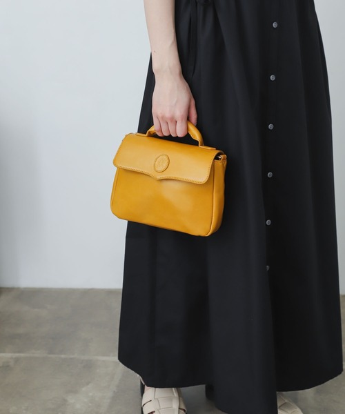 SENSE OF PLACE by URBAN RESEARCH（センスオブプレイスバイアーバンリサーチ）の「フラップロゴショルダーバッグ（ショルダーバッグ・レディース・ベージュ/ブラック/ブラウン/イエロー・ONE）」の18枚目の写真