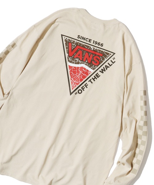 VANS（バンズ）の「VANS/ヴァンズ M TRIANGLE LOGO LS TEE トライアングルロンT（Tシャツ/カットソー・メンズ・ホワイト/ブラック/ベージュ・M/L/XL）」の20枚目の写真