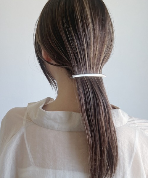 iso(イソ)の「スリムニュアンススティックメタルバレッタ(バレッタ/ヘアクリップ・レディース・シルバー/ゴールド・FREE)」の19枚目の写真