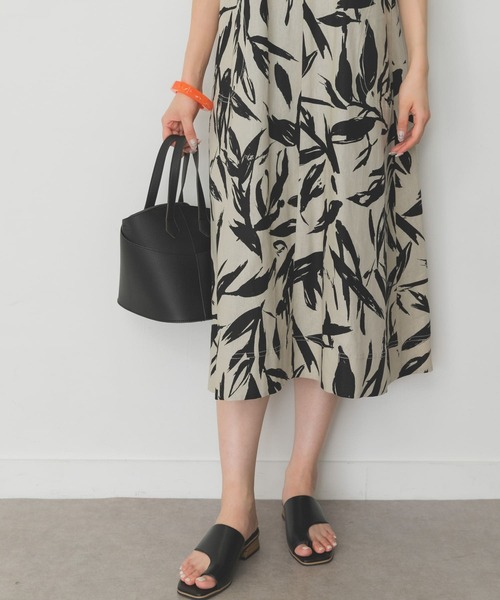 RODE SKO（ロデスコ）の「スクエアトゥトングサンダル（サンダル・レディース・アイボリー/ブラック・36/37/38）」の18枚目の写真