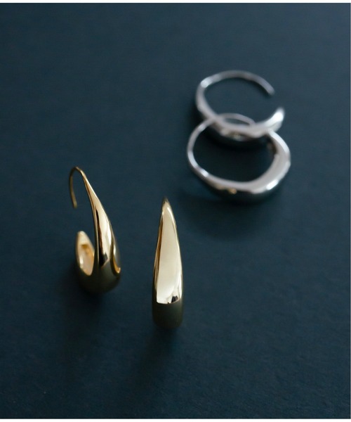 Meach.（ミーチ）の「【Meach.】シルバー925メタルピアス/ラウンド/Cフック/ゴールド/シルバー（ピアス（両耳用）・レディース・A/B/C/D/F/E/H/G・FREE）」の5枚目の写真