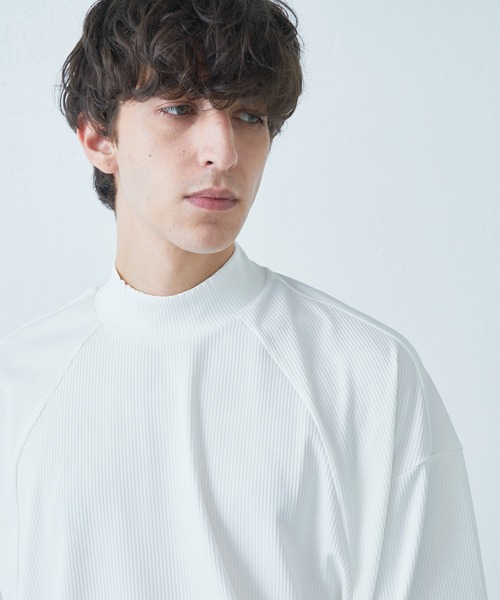 Lui's(ルイス)の「シルキーリブモックネックカットソー(Tシャツ/カットソー・メンズ・ホワイト/ライトグレー/ブラック・FREE)」の4枚目の写真