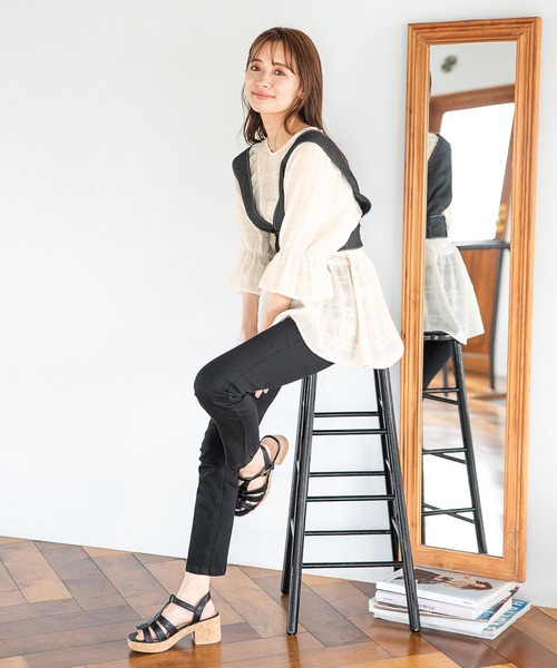 mysty woman(ミスティウーマン)の「厚底グルカサンダル 279749(サンダル・レディース・ブラック/キャメル・MEDIUM/LARGE)」の13枚目の写真