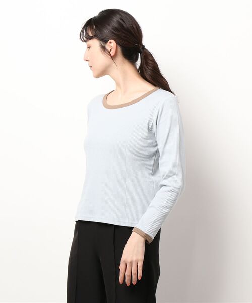 ehka sopo（エヘカソポ）の「バイカラークルーネック長袖カットソー（Tシャツ/カットソー・レディース・ブラック/オフホワイト/サックスブルー/キナリ・ﾌﾘ-）」の7枚目の写真