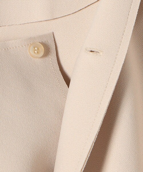 SHIPS（シップス）の「*〈手洗い可能〉梨地Vネックトップス◇（ベスト・レディース・ブラック/ベージュ/ダークブルー/ブルー系・ONE SIZE）」の21枚目の写真