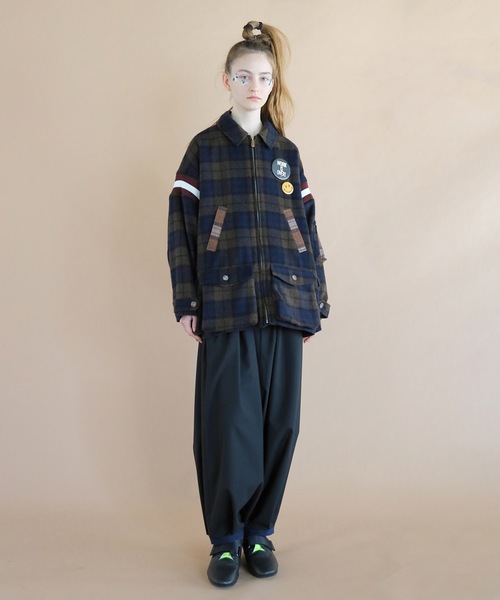 bedsidedrama(ベットサイドドラマ)の「Mulch Pocket Short Coat(ブルゾン・レディース・ネイビー/ブラウン・1/2)」の3枚目の写真