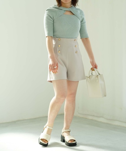 archives（アルシーヴ）の「２ＷＡＹフロントねじりリブニットプルオーバー（ニット/セーター・レディース・ブラック/ピンク/ブルー/アイボリー/ホワイト×ブラック・MEDIUM）」の16枚目の写真