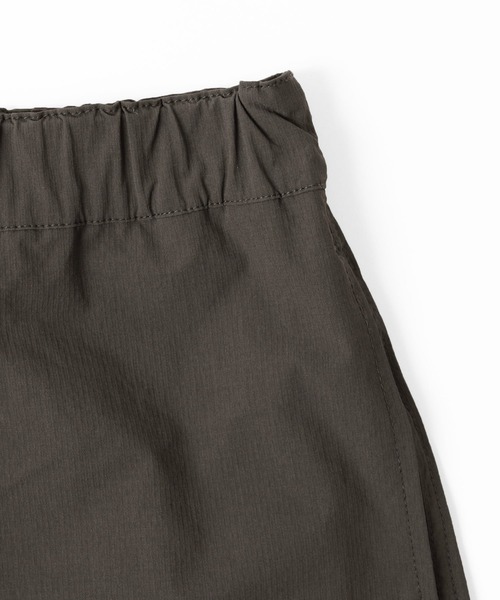 GLAZOS（グラソス）の「ナイロンリップストップ・ファスナーデザインショートパンツ（その他パンツ・キッズ・チャコールグレー/カーキ/ブルーグリーン・130cm/140cm/150cm/160cm/170cm）」の11枚目の写真
