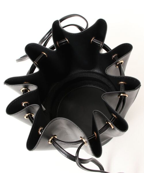 Te chichi（テチチ）の「キンチャクミニショルダーバッグ（ショルダーバッグ・レディース・オフホワイト/モカ/ブラック・ﾌﾘ-）」の6枚目の写真