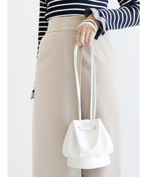 Te chichi（テチチ）の「キンチャクミニショルダーバッグ（ショルダーバッグ・レディース・オフホワイト/モカ/ブラック・ﾌﾘ-）」の2枚目の写真