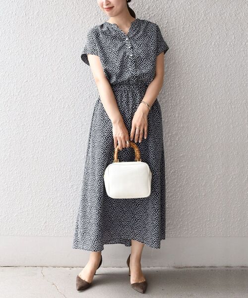 ホワイト ベアフラワー ワンピース 新入荷情報 ペチコート付きラインフラワーワンピース《2021 SUMMER STYLE 》