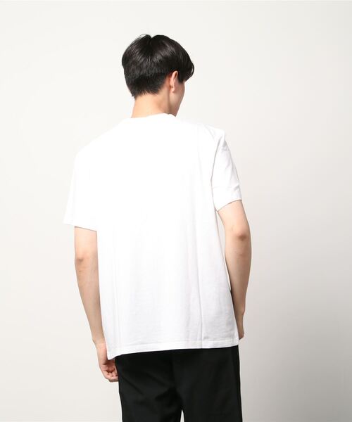 ALLSAINTS（オールセインツ）の「SMUDGE CREW T-SHIRT | SMUDGE クルー Tシャツ（Tシャツ/カットソー・メンズ・ホワイト・S/M/L）」の2枚目の写真