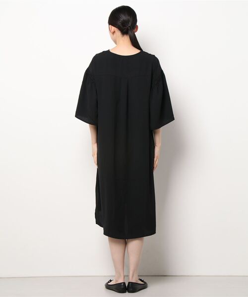 axes femme（アクシーズファム）の「チャイナ釦ゆったりロングワンピース（ワンピース・レディース・ブラック/イエロー/グリーン/ブルーグリーン・FREE）」の9枚目の写真