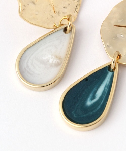 niko and...（ニコアンド）の「メタルコンビしずく形ピアス（ピアス（両耳用）・レディース・ホワイト/ブラック/グリーン・0）」の6枚目の写真