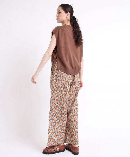 RNA-N（アールエヌエーエヌ）の「K2581 ショート丈コットンベスト（ベスト・レディース・ブラウン/グリーン/ブラック/ライトベージュ・MEDIUM）」の16枚目の写真