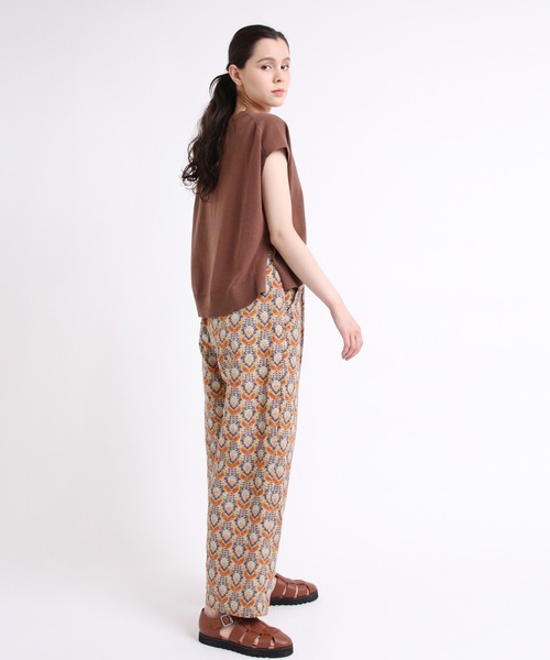 RNA-N（アールエヌエーエヌ）の「K2581 ショート丈コットンベスト（ベスト・レディース・ブラウン/グリーン/ブラック/ライトベージュ・MEDIUM）」の15枚目の写真