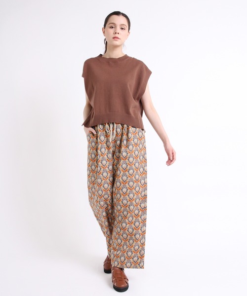 RNA-N（アールエヌエーエヌ）の「K2581 ショート丈コットンベスト（ベスト・レディース・ブラウン/グリーン/ブラック/ライトベージュ・MEDIUM）」の14枚目の写真