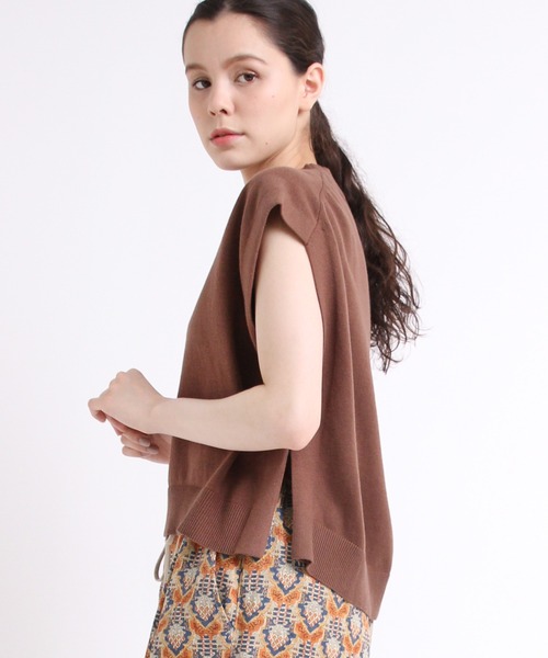 RNA-N（アールエヌエーエヌ）の「K2581 ショート丈コットンベスト（ベスト・レディース・ブラウン/グリーン/ブラック/ライトベージュ・MEDIUM）」の12枚目の写真