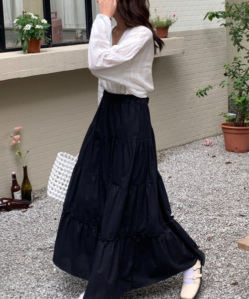 Diosfront（ディオスフロント）の「ボリュウームギャザーティアードロングスカート（スカート・レディース・ホワイト/チャコールグレー/ブラック/レッド/ブラック系その他・S/M）」の14枚目の写真