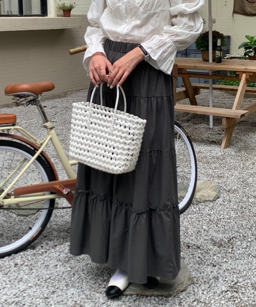 Diosfront（ディオスフロント）の「ボリュウームギャザーティアードロングスカート（スカート・レディース・ホワイト/チャコールグレー/ブラック/レッド/ブラック系その他・S/M）」の17枚目の写真