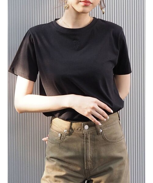 EVRIS（エヴリス）の「ワンポイントタイトT（Tシャツ/カットソー・レディース・ホワイト/ブラック/ブラウン・FREE）」の3枚目の写真