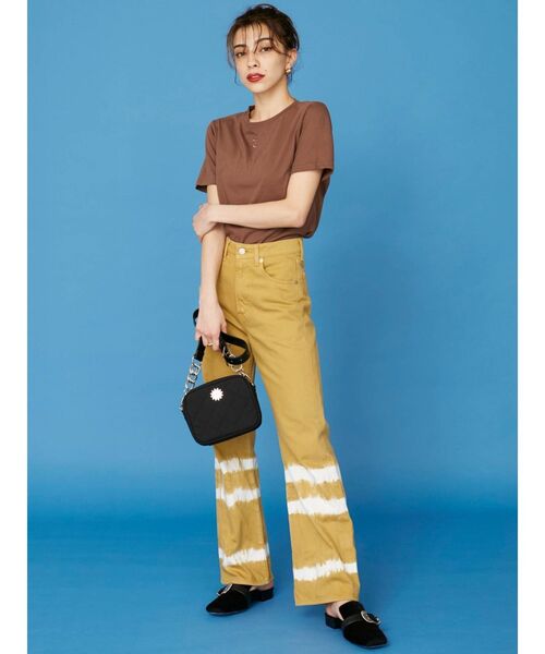 EVRIS（エヴリス）の「ワンポイントタイトT（Tシャツ/カットソー・レディース・ホワイト/ブラック/ブラウン・FREE）」の8枚目の写真